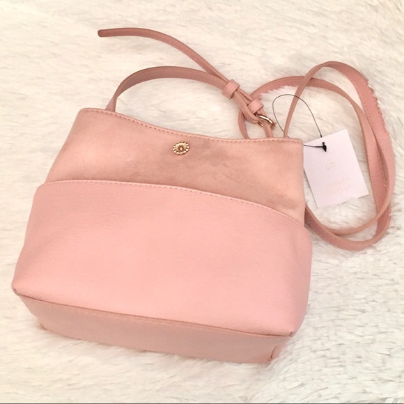 LC Lauren Conrad Handbags - Lauren Conrad Crossbody Bag